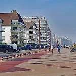 Duplex At With Stunning Sea Views 公寓 克诺克－海斯特