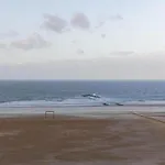 Duplex At With Stunning Sea Views 公寓 *