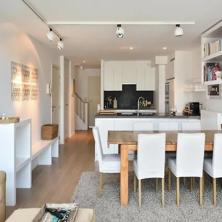 Duplex At With Stunning Sea Views 克诺克－海斯特